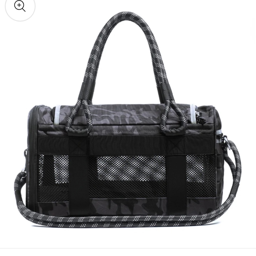 Roverlund Size LARGE - OUT-OF-OFFICE PET CARRIER PRO EDITION - Black/Black Camo